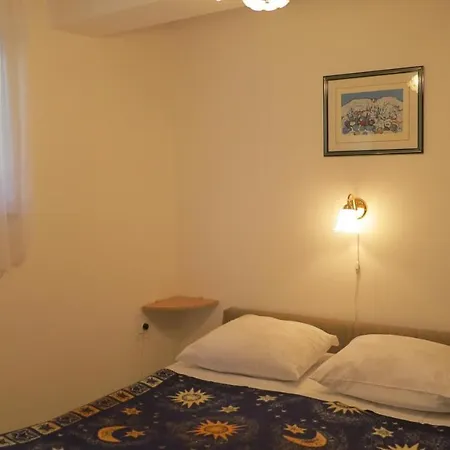 With A Parking Space Malinska, Krk - 19296 Apartment Malinska